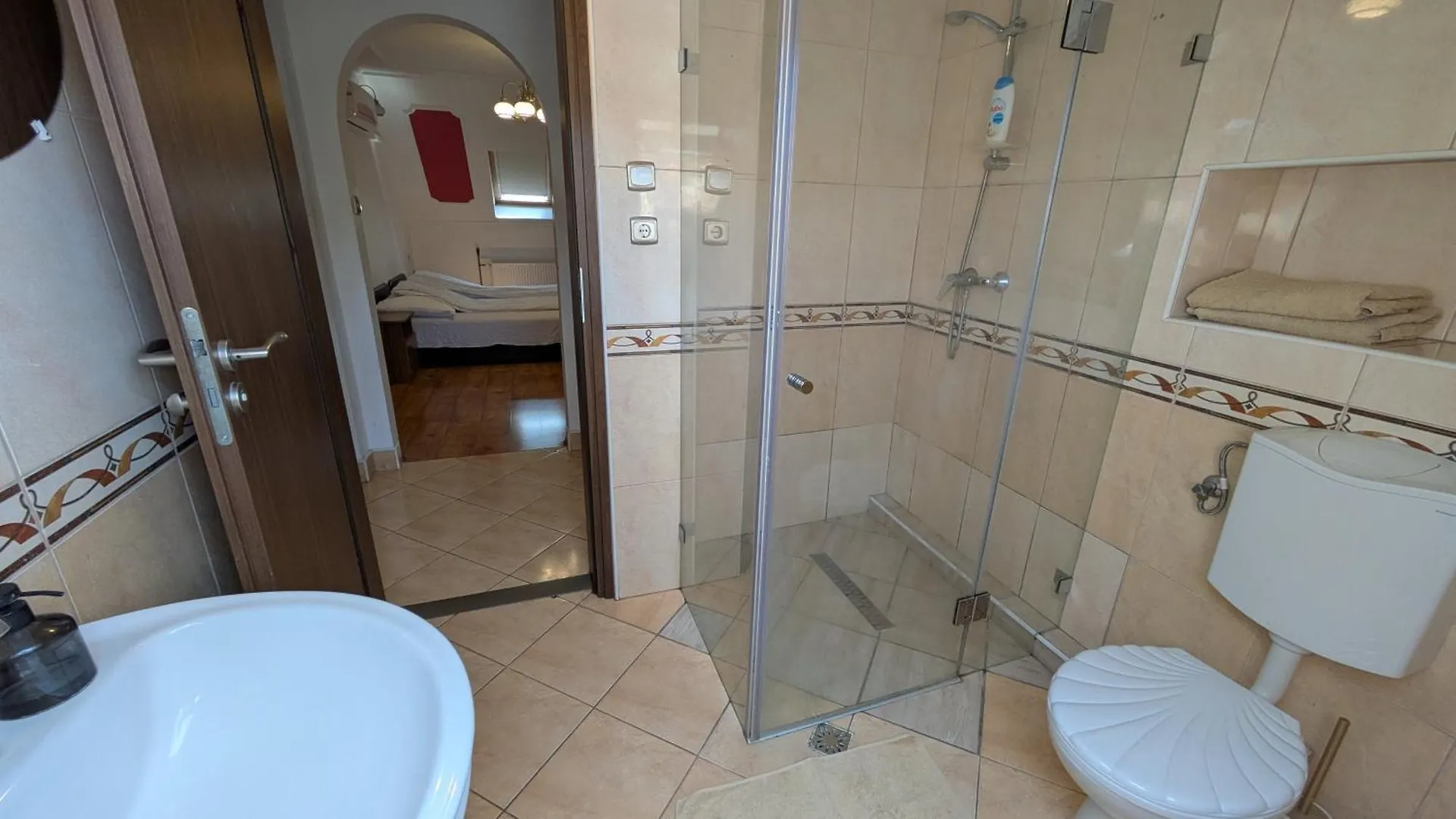 Pensjonat Hotel Eged Vendeghaz Eger