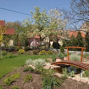 Pensjonat Aranykert Vendeghaz, Eger